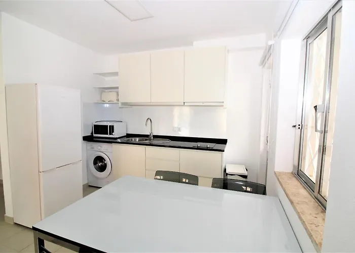 Historic Centre A - דירה